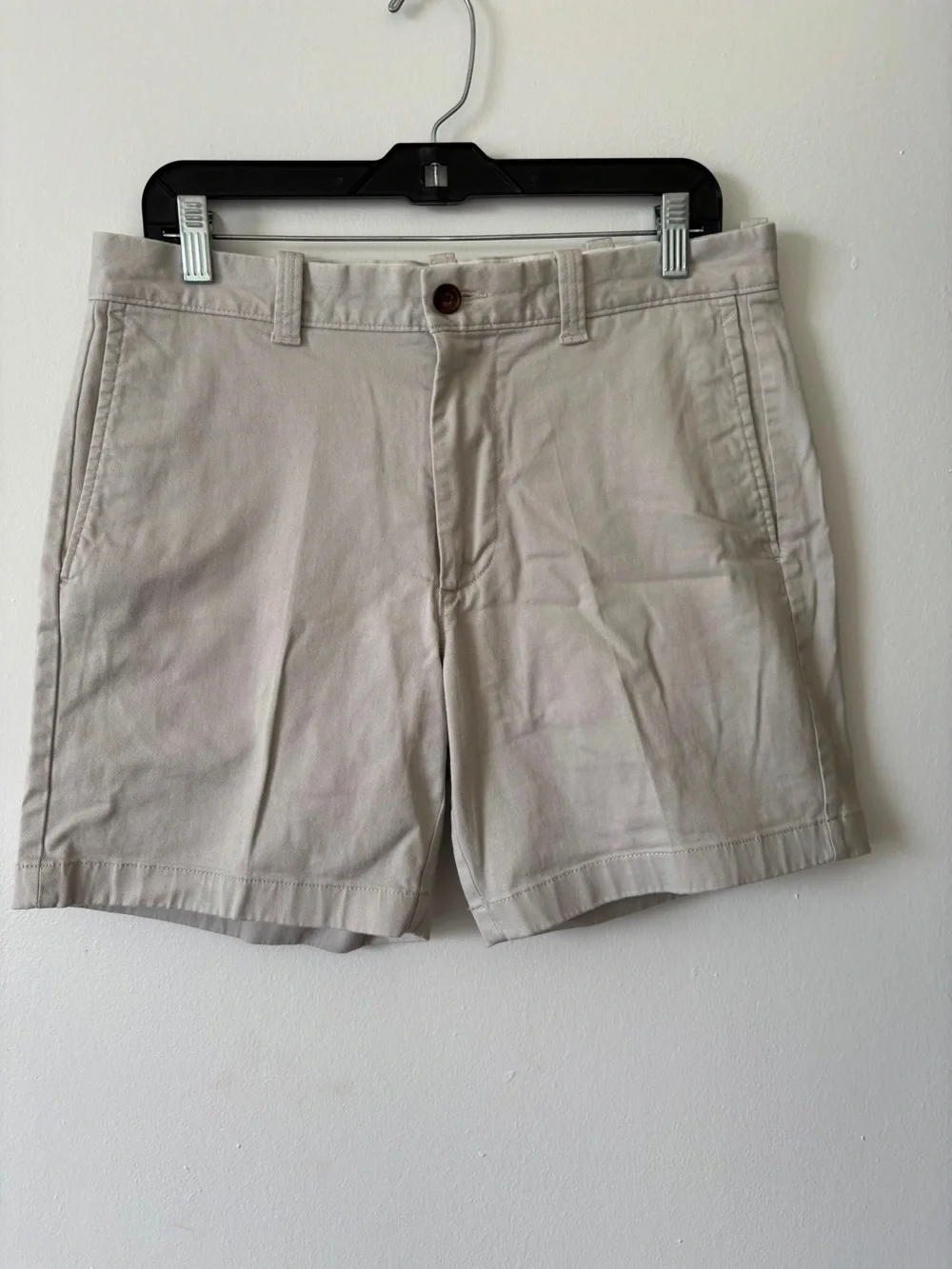 J. Crew Men's Beige Flat-Front Chino Shorts